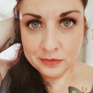 Meet your Posher, Alicia